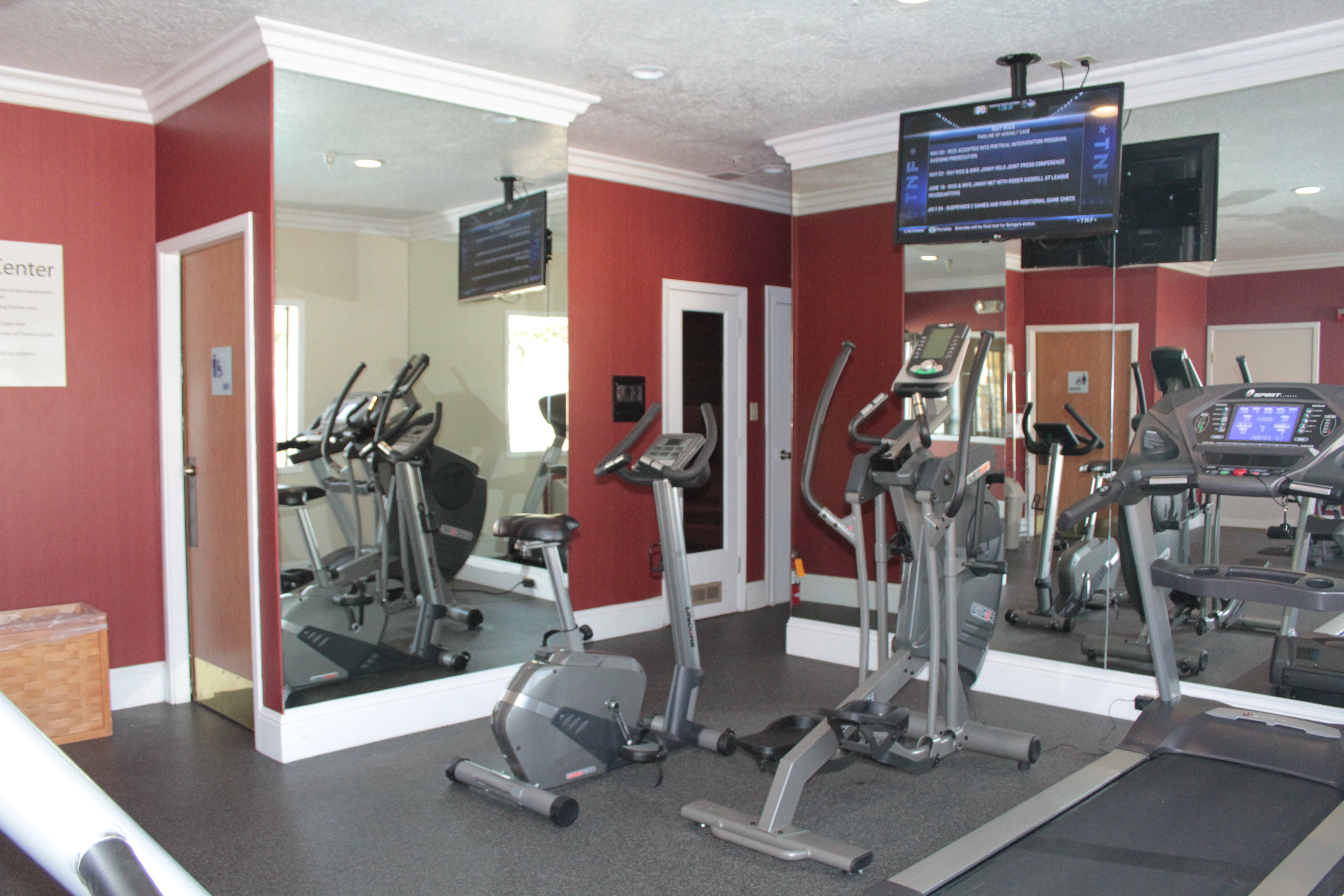 holiday inn express hotel and suites corning by ihg