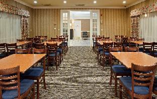 holiday inn express hotel and suites corning by ihg