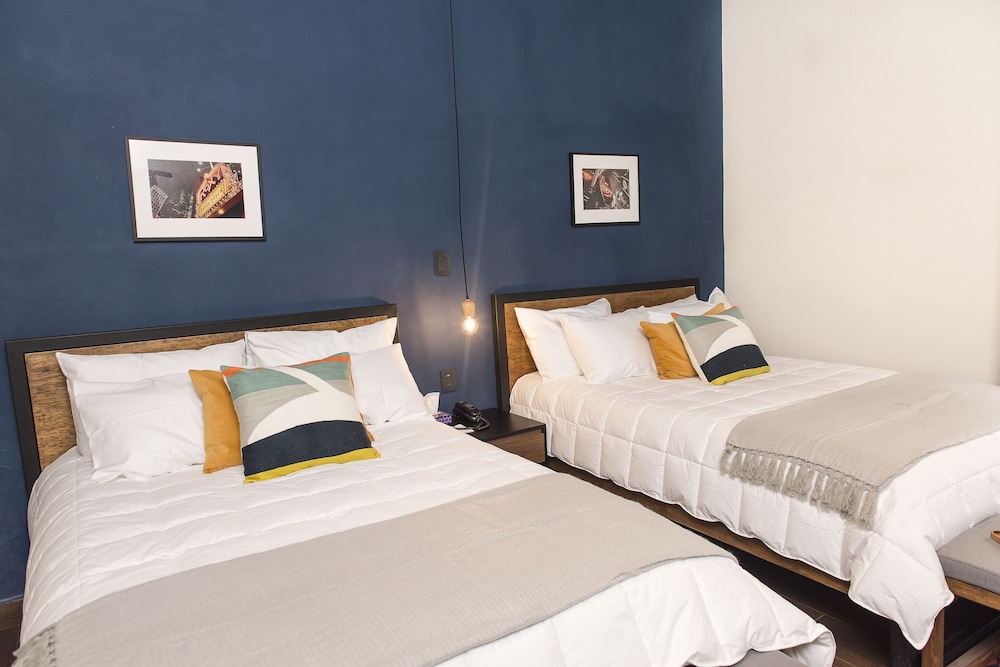 antigua trece hotel fusion