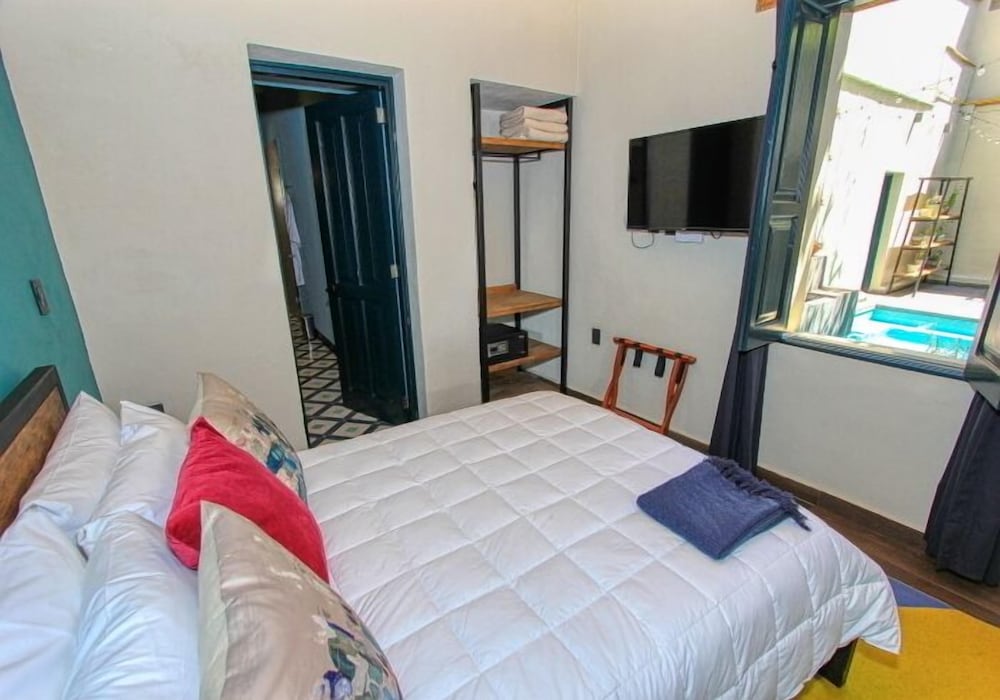 antigua trece hotel fusion