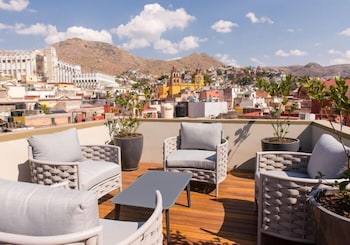 antigua trece hotel fusion