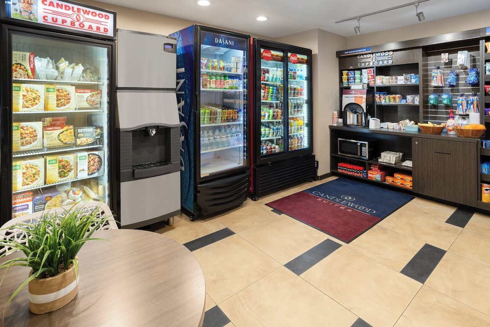 candlewood suites chester philadelphia international airport an ihg hotel