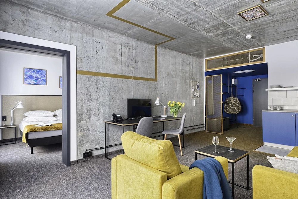 arche hotel geologiczna