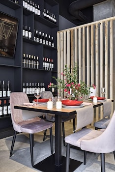 arche hotel geologiczna