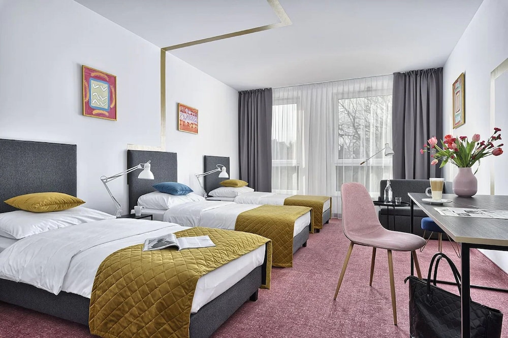 arche hotel geologiczna