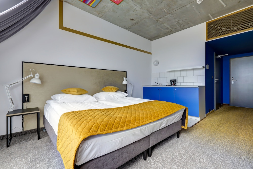 arche hotel geologiczna