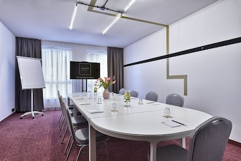 arche hotel geologiczna