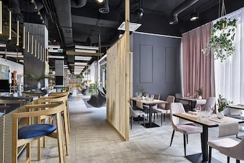 arche hotel geologiczna