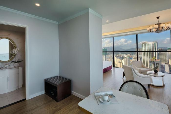 vinpearl beachfront nha trang