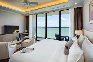 vinpearl beachfront nha trang