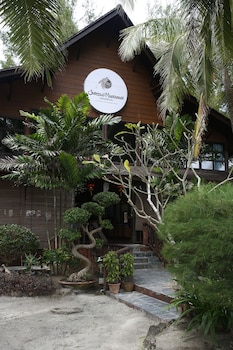 sutera mantanani island resort and spa