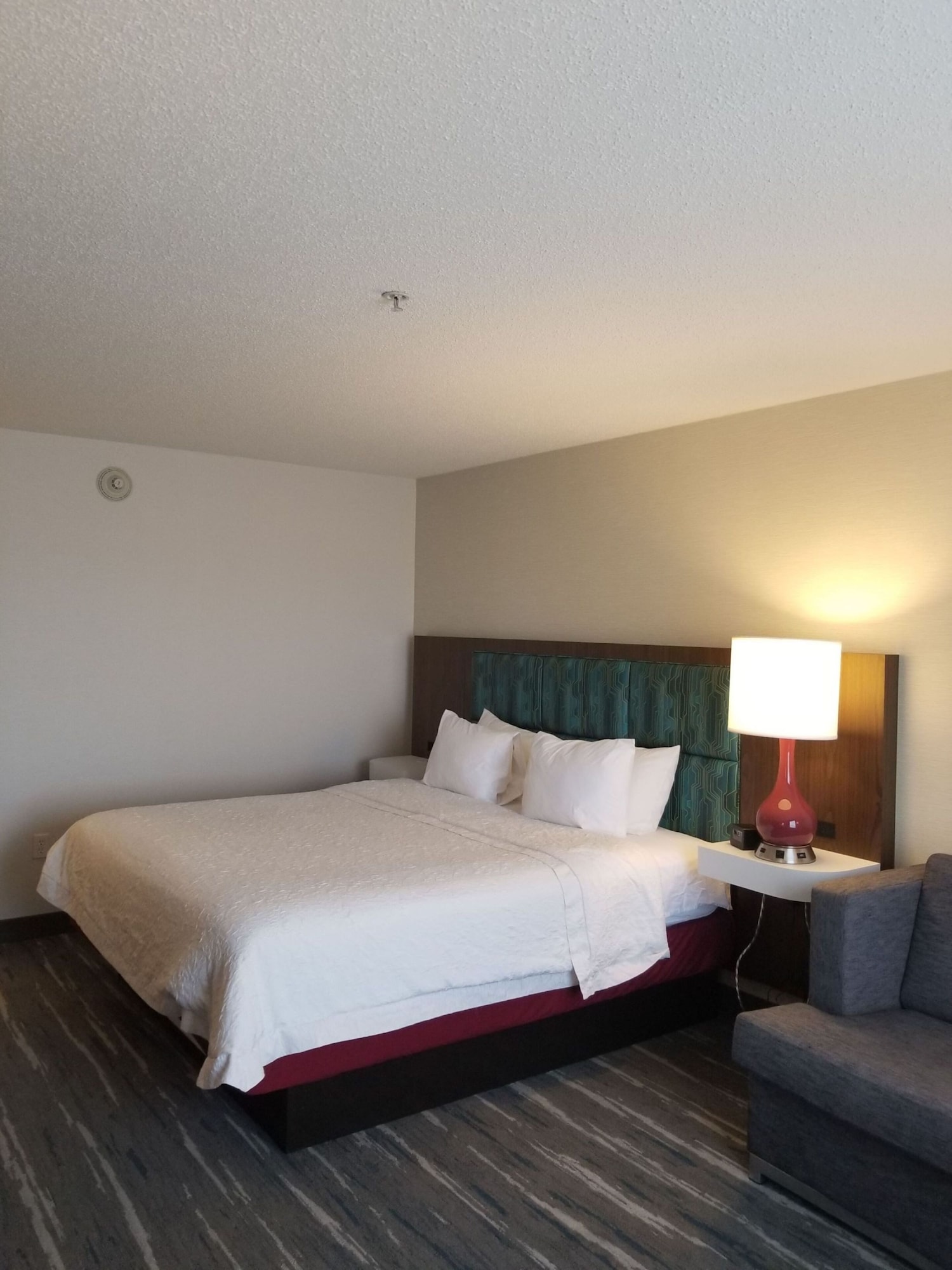 hampton inn cortland