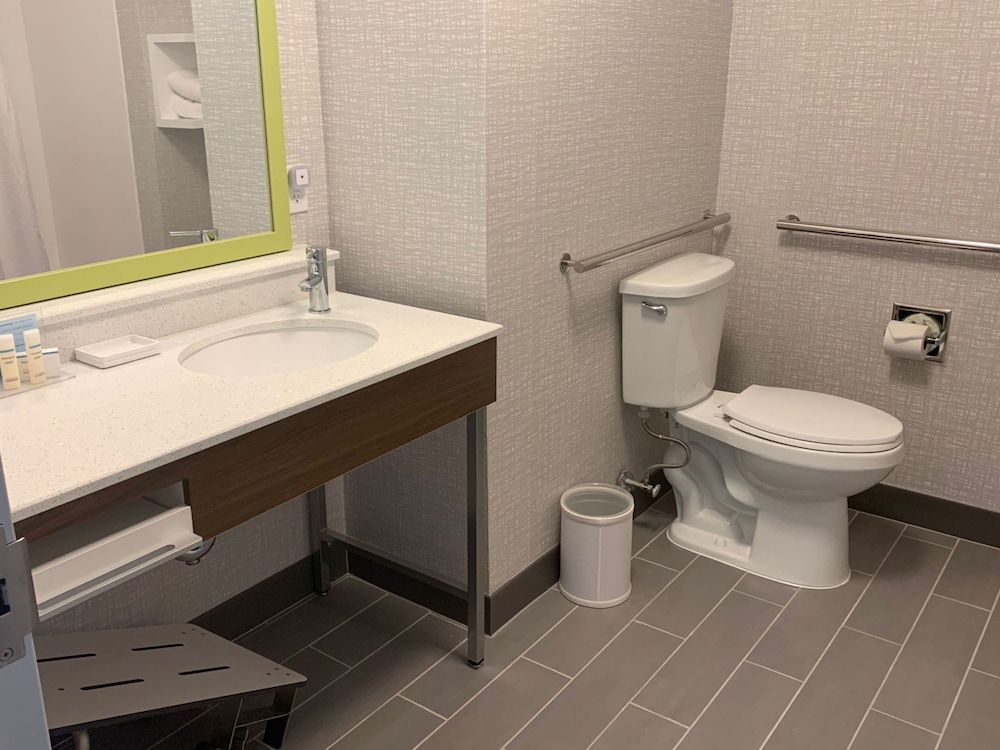 hampton inn cortland
