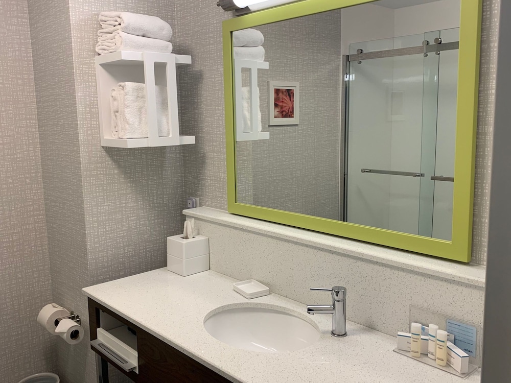 hampton inn cortland