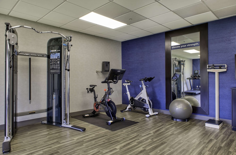 hampton inn cortland
