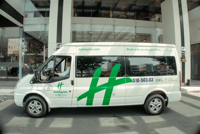 holiday inn and suites saigon airport