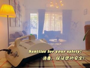 101 sky mirror homestay