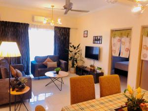 101 sky mirror homestay
