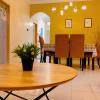 101 sky mirror homestay