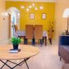101 sky mirror homestay