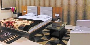 Shree Balaji Palace Hotel,38, New Road,1 star