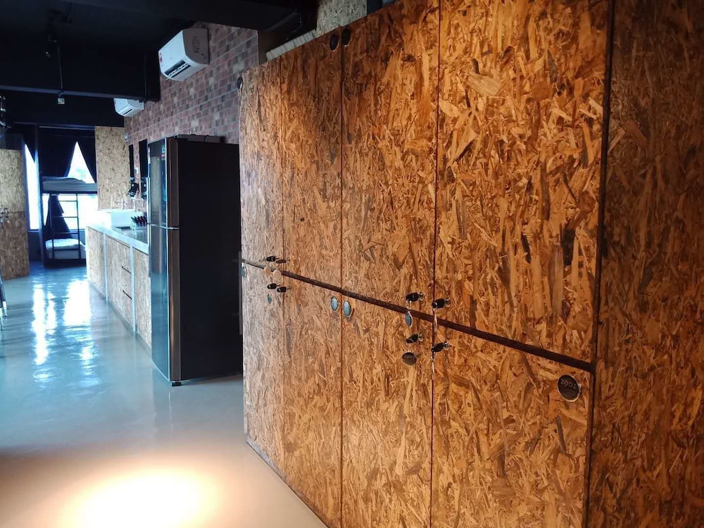 homy seafront hostel