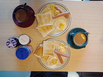 homy seafront hostel