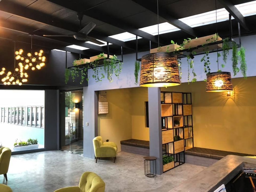 the wood boutique hotel