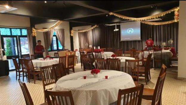 the wood boutique hotel