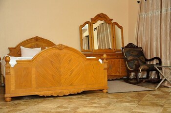 dorabo tourist hotel