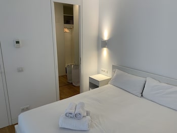 hoom apartments juan bravo 56 madrid