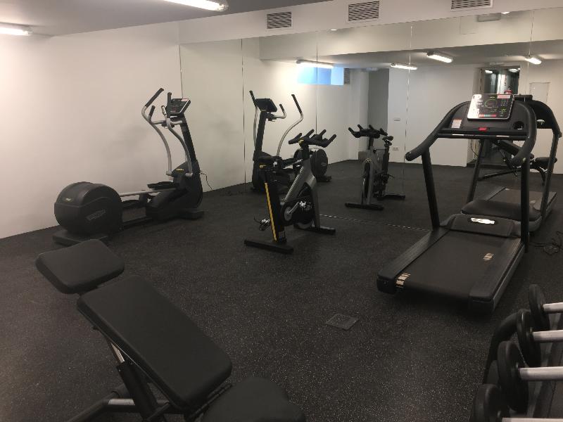 hoom apartments juan bravo 56 madrid