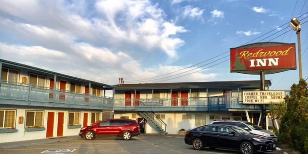 redwood inn