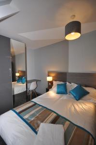 bentinck apartments