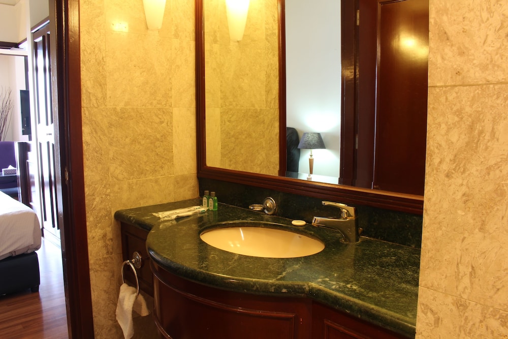 best service suites at times square