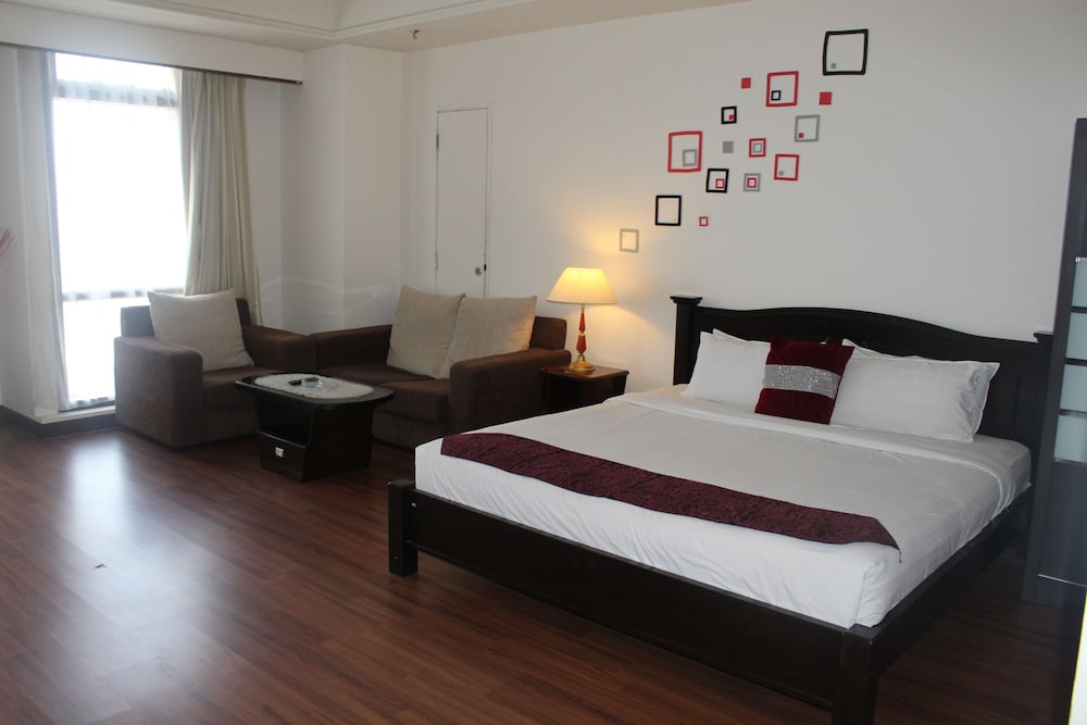 best service suites at times square