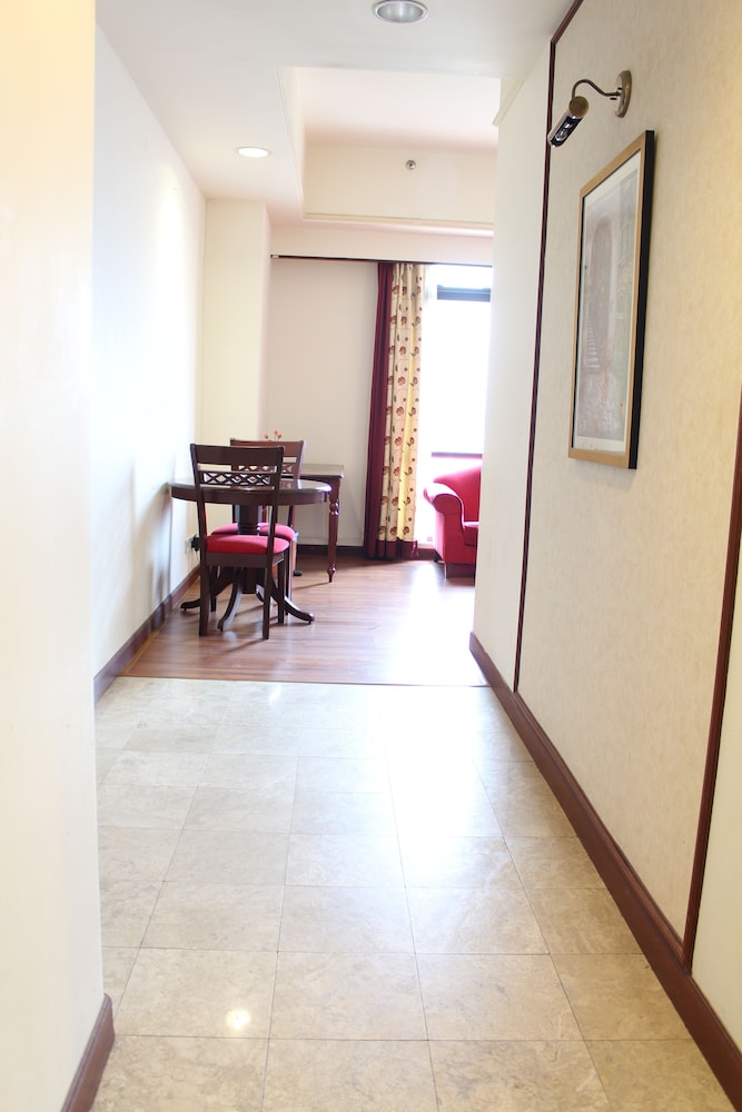 best service suites at times square