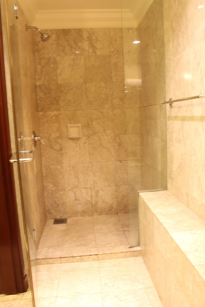 best service suites at times square