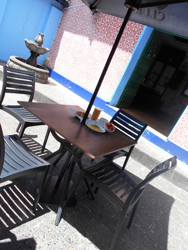 hostel rock and quito