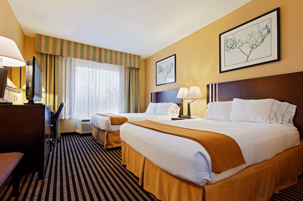 holiday inn express crockett by ihg