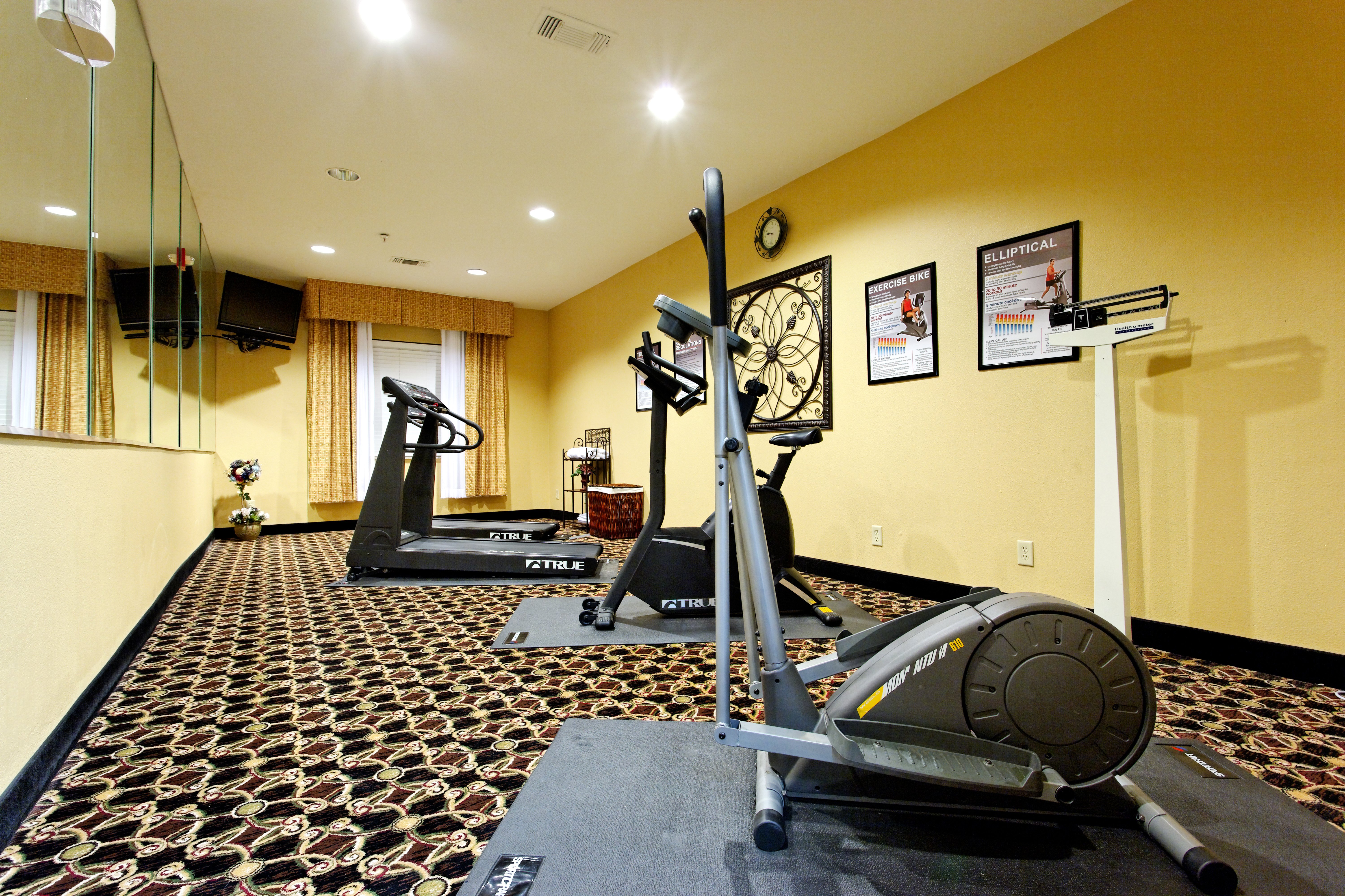 holiday inn express crockett by ihg