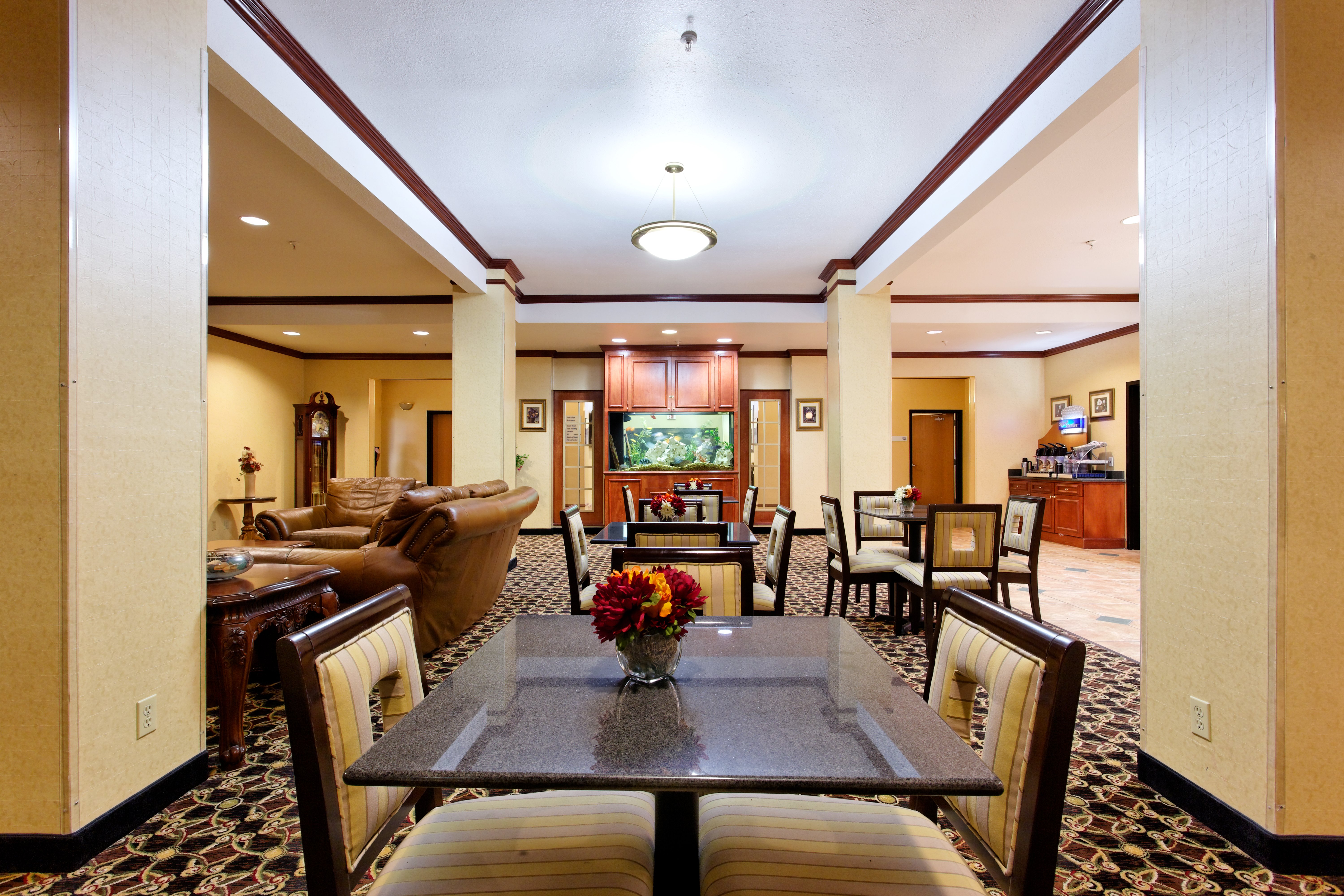 holiday inn express crockett by ihg