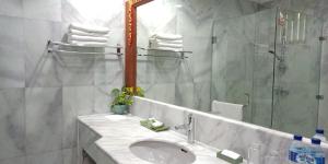 puri padi hotel