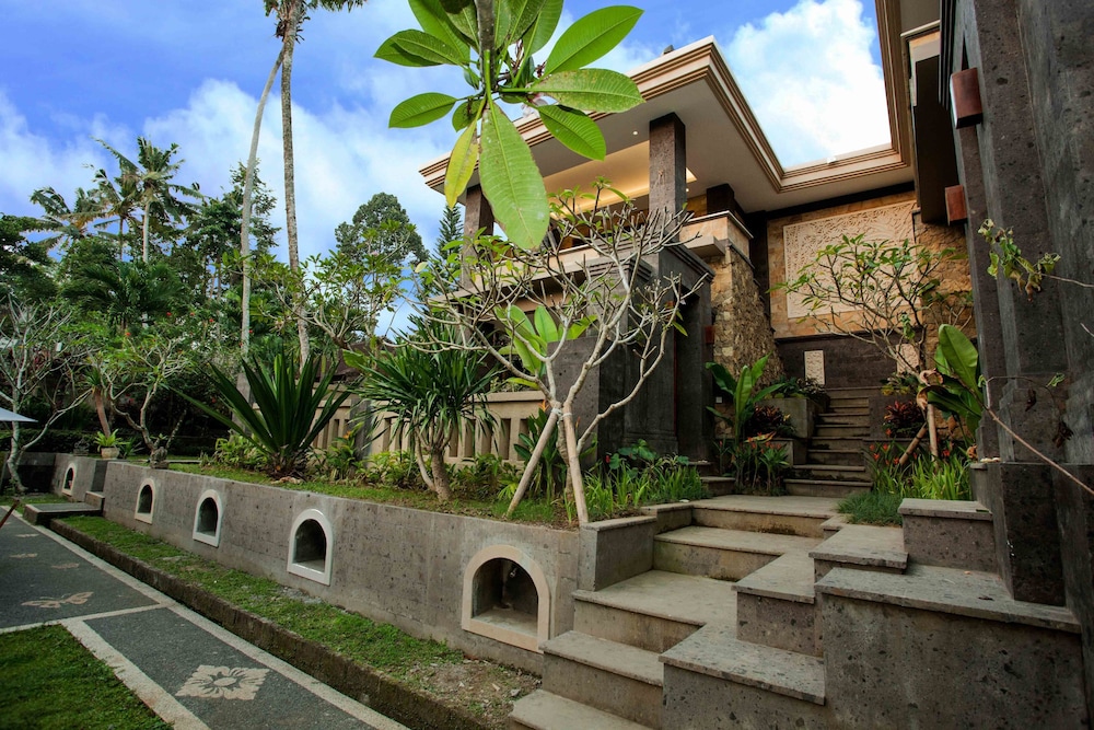 alas petulu villa resort and spa