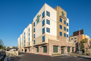 Homewood Suites By Hilton Belmont,Half Moon Bay>>Belmont,3 star