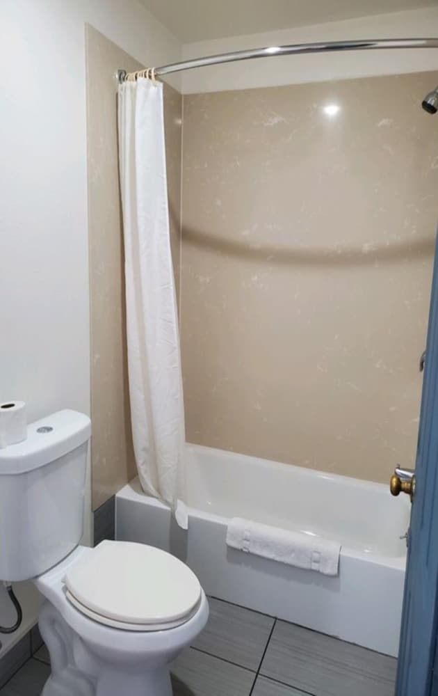 premier inn and suites