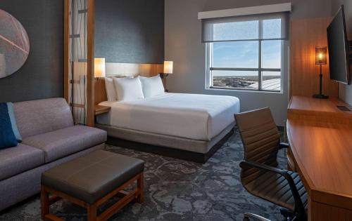 hyatt place indianapolis downtown