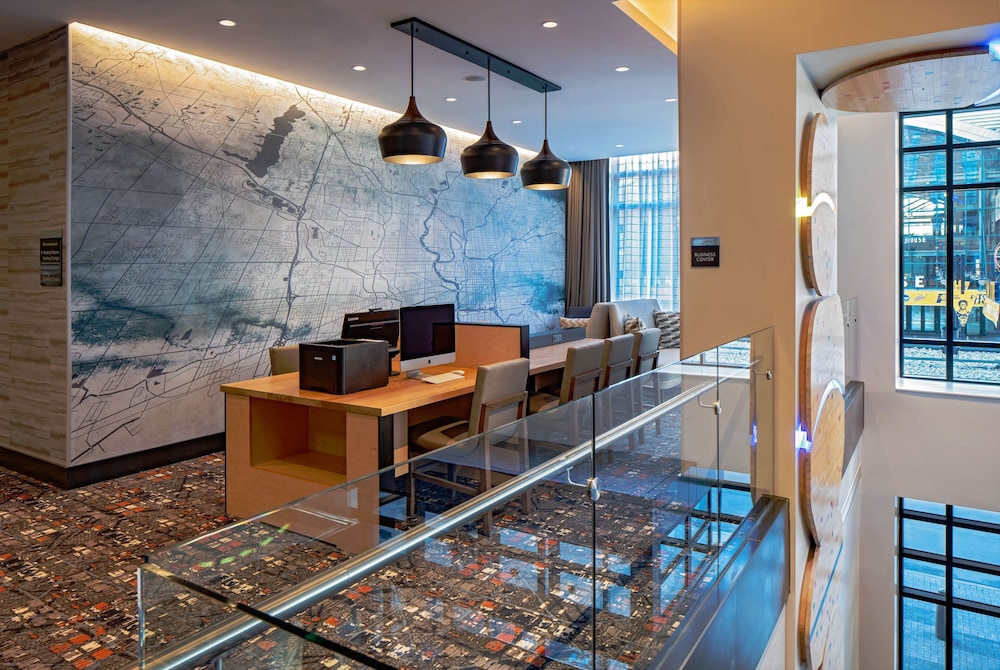 hyatt place indianapolis downtown