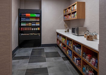 hyatt place indianapolis downtown