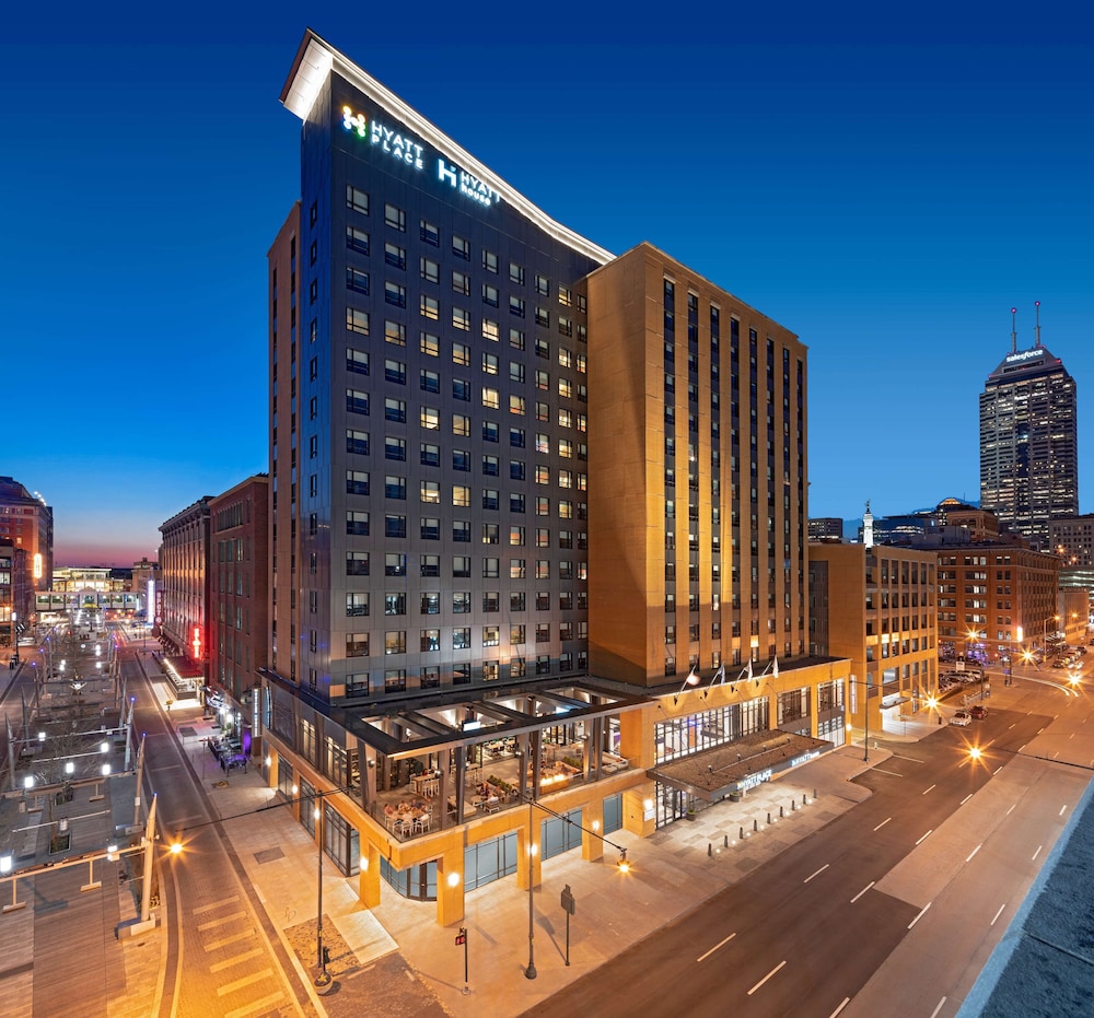 hyatt place indianapolis downtown